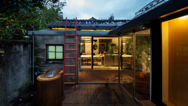 在百年老屋裡，成為自己的天與地——專訪 JCA Living Lab：關於家的實驗，一做就是 7 年