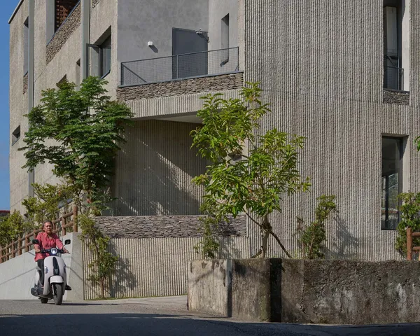 台東原住民文化新地標！十彥打造「土坂村活動中心」