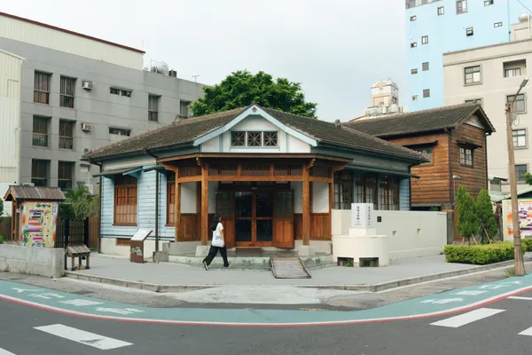 嘉義文學館《張李德和特展》