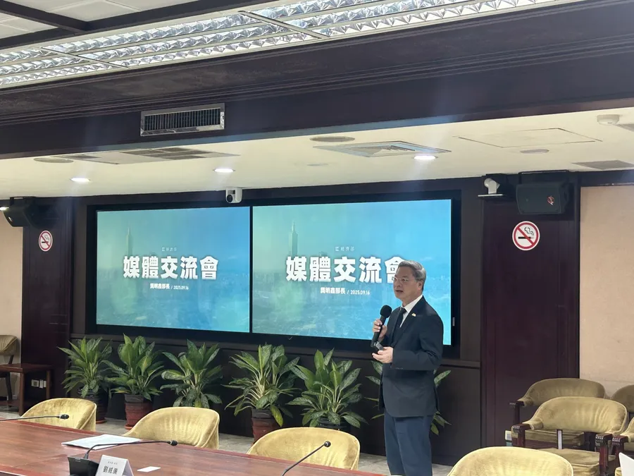 風電政策大逆轉！新經濟部長力推浮動式離岸風電、加速光電汰換