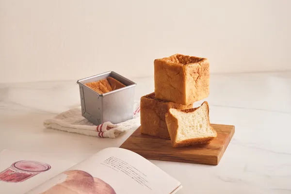 BREAD, ESPRESSO &