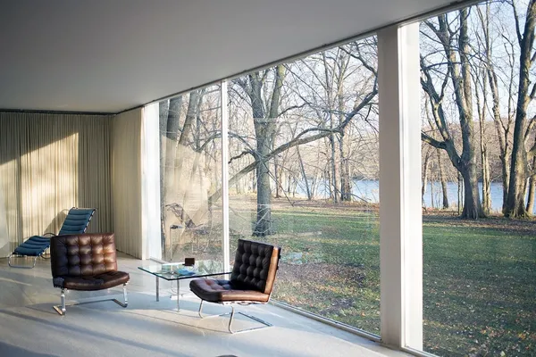 Farnsworth House