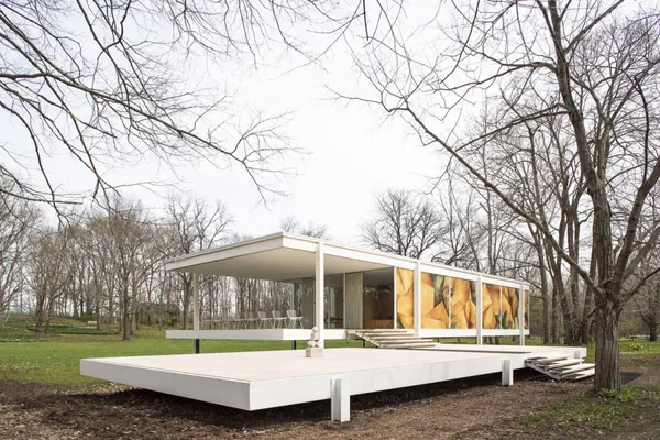 Farnsworth House