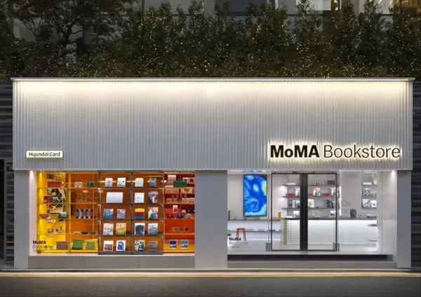 MoMA 首家海外書店在首爾