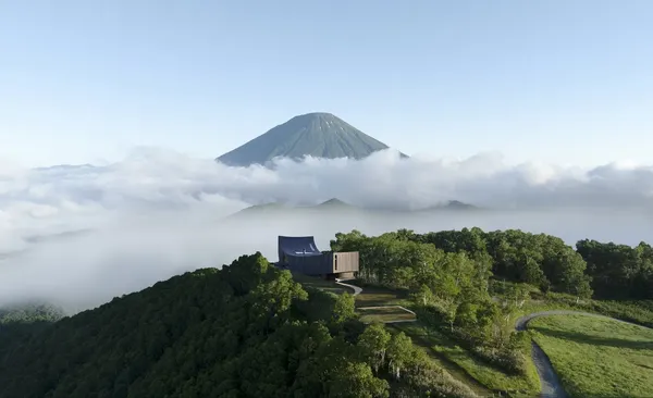 NOT A HOTEL RUSUTSU