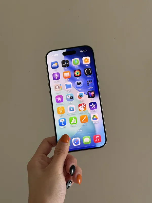 iPhone Air輕盈