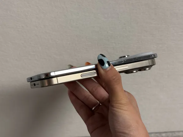 iPhone Air外觀比較