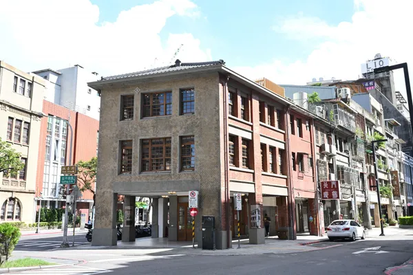 2025 台北老屋新生大獎 直轄市定古蹟「博愛路2號店屋」.jpg