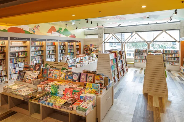 誠品松菸 24 小時書店全新改裝