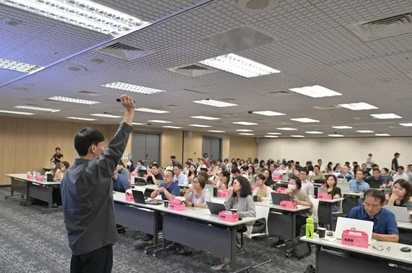 學員.jpg