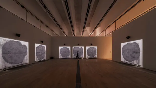 新北市美術館 建築的恐懼與療癒