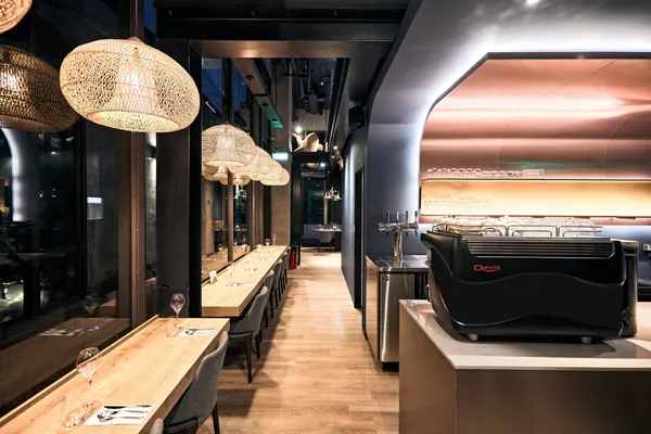 高雄 LAB 駁二店