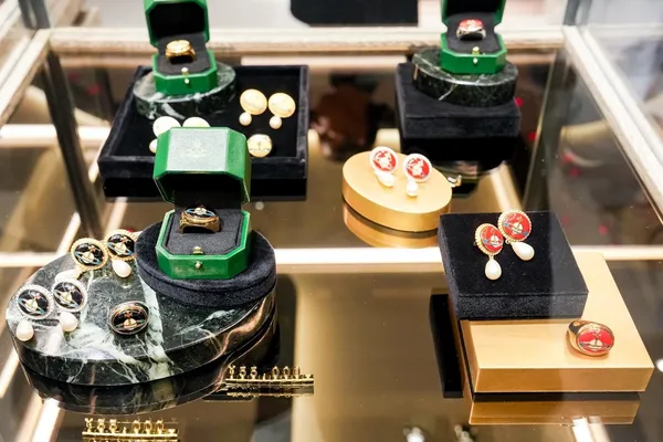 Vivienne Westwood 青山旗艦店
