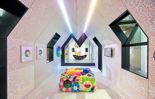 村上隆ＸCasa BRUTUS 新展在銀座