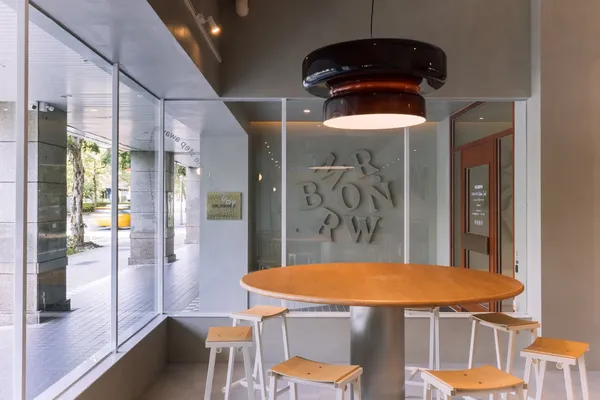 伯朗咖啡館 科大概念店