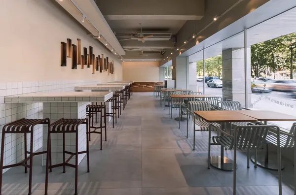 伯朗咖啡館 科大概念店