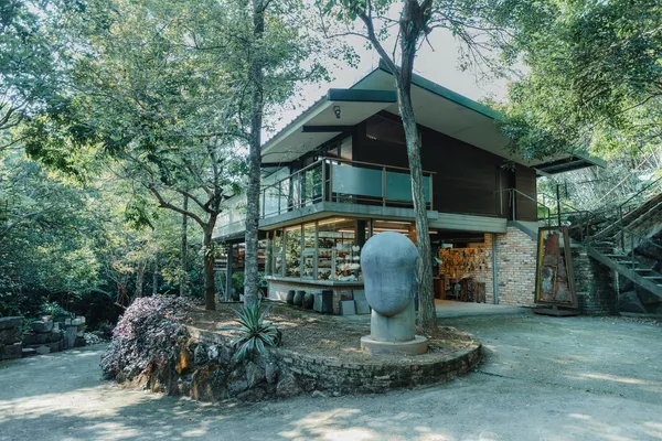 子隆山房