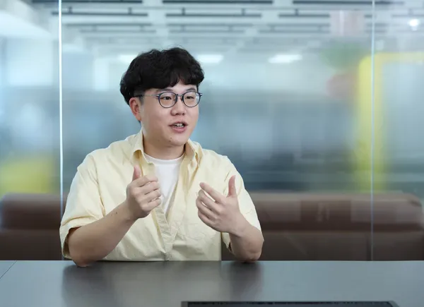 方睿科技執行長吳健宇指出商用不動產是企業營運的重要基礎，方睿看到其市場與背後生態系的潛力，致力透過數據與科技推動產業升級。