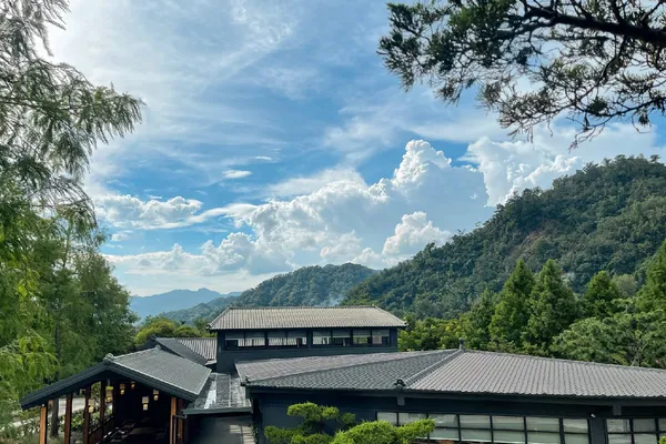 春秋山林