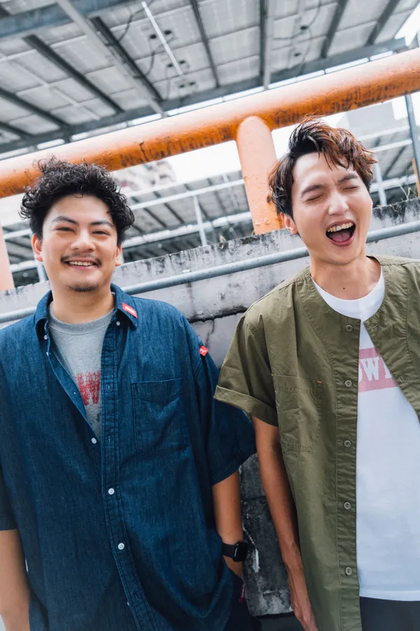 嚎哮排演團隊的兩位靈魂人物：黃建豪(左)與蕭東意(攝影/劉璧慈)。