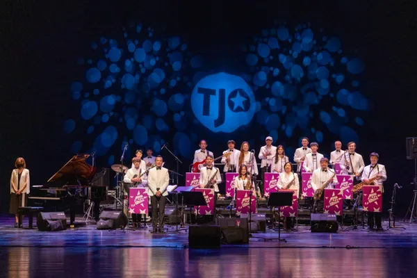 主題音樂會「感爵臺灣」，為臺北爵士大樂隊於2015年起自主發起「臺灣歌謠爵士委託計劃（TJCP）」計