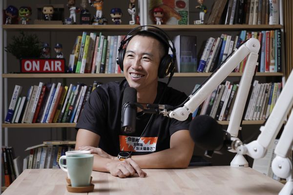  放棄 400 萬年薪，也要創業找自由！YouTuber 張修修的「不穩定人生學」