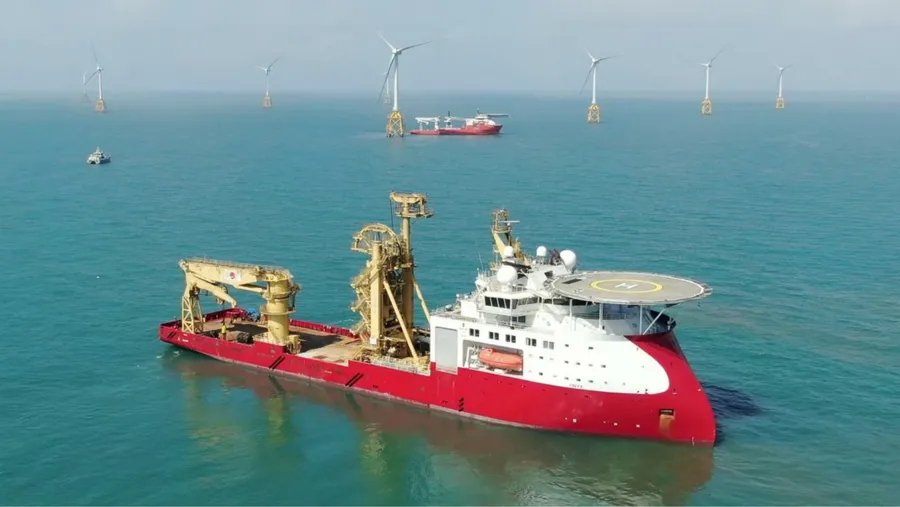 不只打樁，更打進國際市場！東方風能插旗挪威，憑「海上永續學」，成為歐洲第一家台灣離岸風電工程商