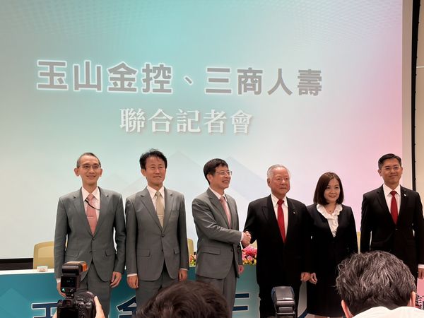  砸 483 億元喚醒「睡美人」三商壽！玉山金董座黃男州親揭併購背後盤算