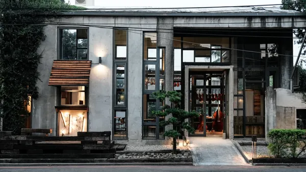 新竹「大用食光」餐廳開幕！META Design 以製琴房概念設計空間，工地回收材料打造家具