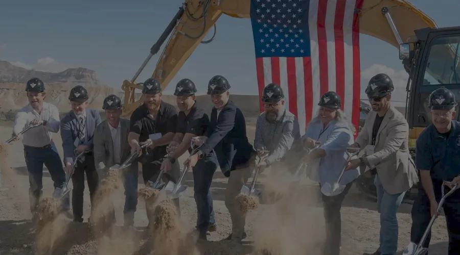 為什麼2大軍事狂人要投資39億在「核新創」？背後的AI熱商機和核能革命