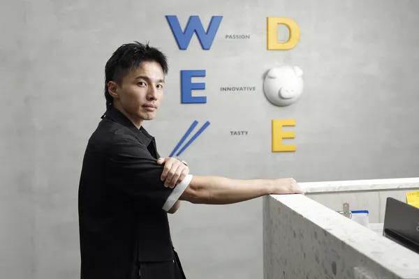 劉峻緯_緯豆集團創辦人_2025-10-14_侯俊偉攝影_ (1).jpg