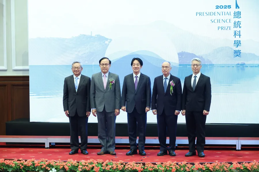 總統科學獎揭曉！梁賡義院士、葉均蔚院士用創新與堅持，寫下臺灣科學光輝新頁