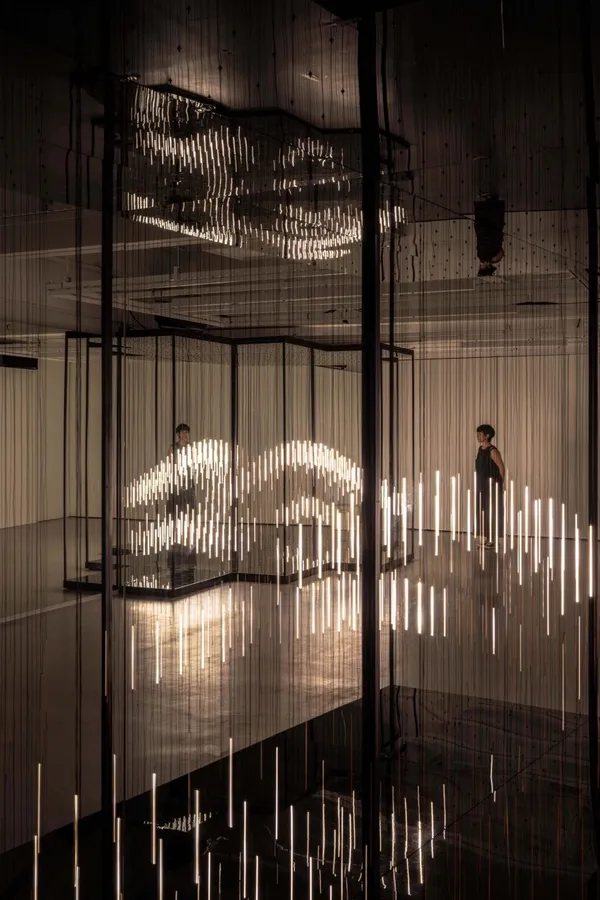 勤美術館《Input > Unknown》