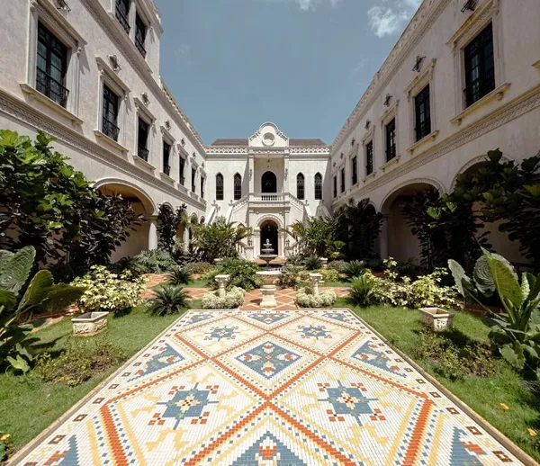 Maison Mystique建築 (4).jpg