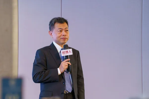  台灣病其實與這個有關！國泰世華銀行首席經濟學家林啟超提醒經理人，2026有三大關鍵風險要注意！