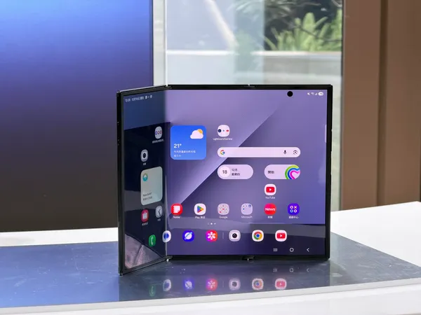 #6 三星Galaxy Z TriFold