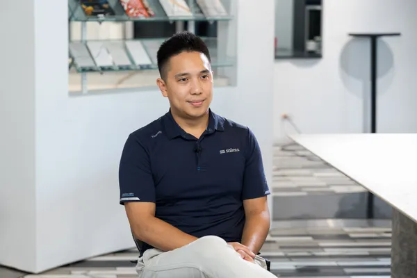 Saiens執行長吳鉑元（Michael）分享Saiens如何藉由B2B與B2C雙軌營運，整合上下游