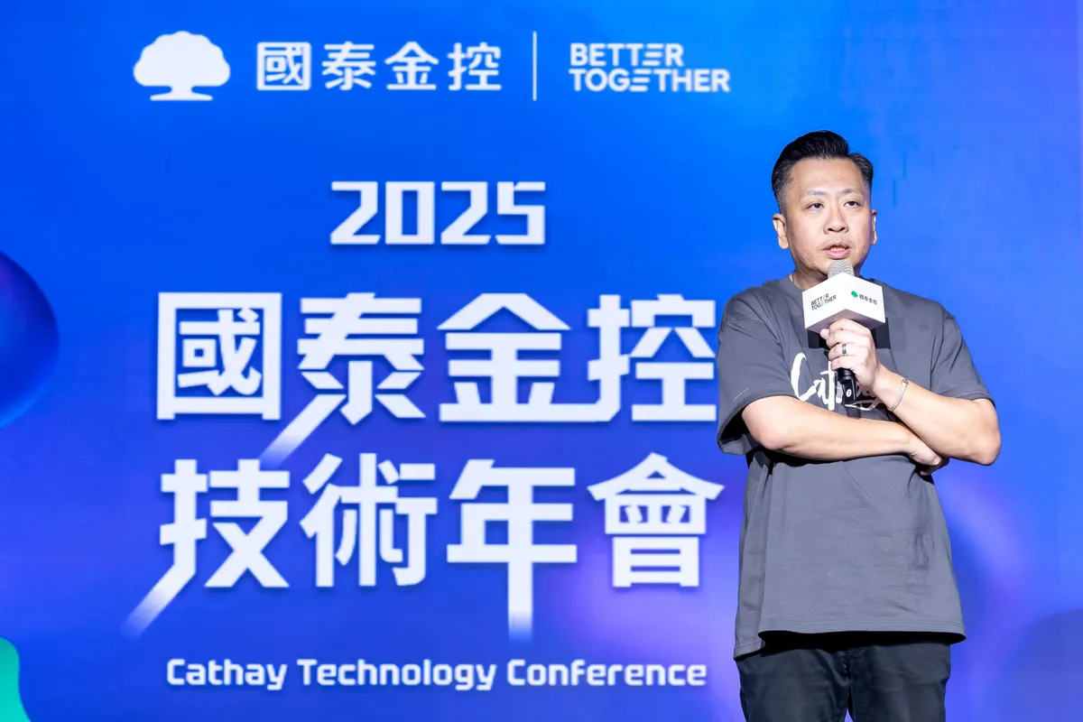 國泰金控副總暨國泰世華銀行數據長梁明喬