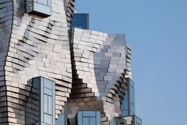 再見，解構建築之父