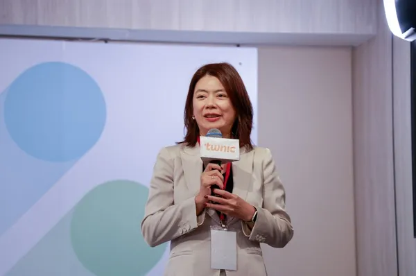 台灣網路資訊中心董事暨執行長余若凡