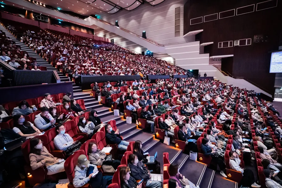 當 AI 開始替人做決定，品牌正在集體消失？走進 AI 代理時代的「存在感之戰」