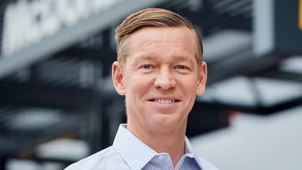  如果不怕傷你自尊，我會給一個建議！關於職涯，麥當勞 CEO 給年輕人的嚴厲忠告