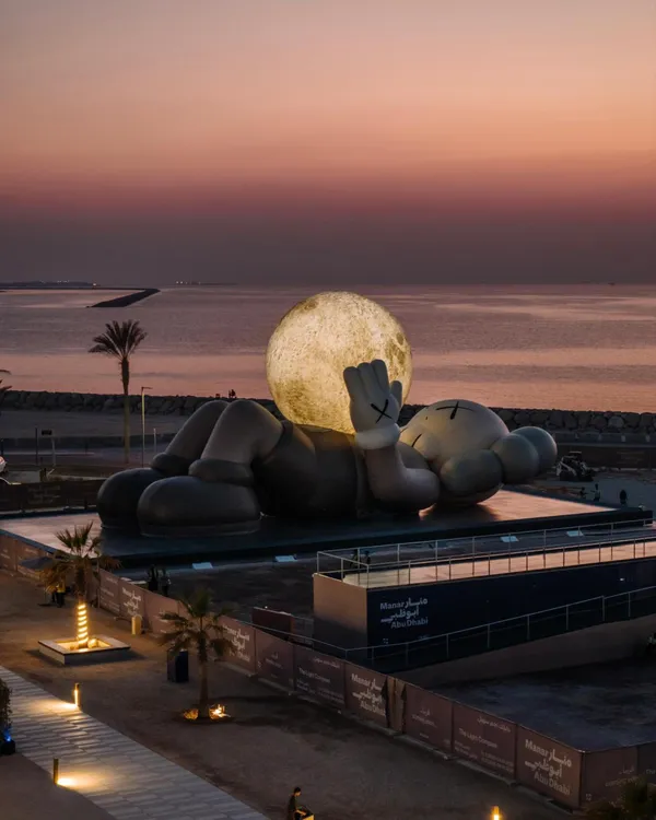 #2 KAWS 阿布達比