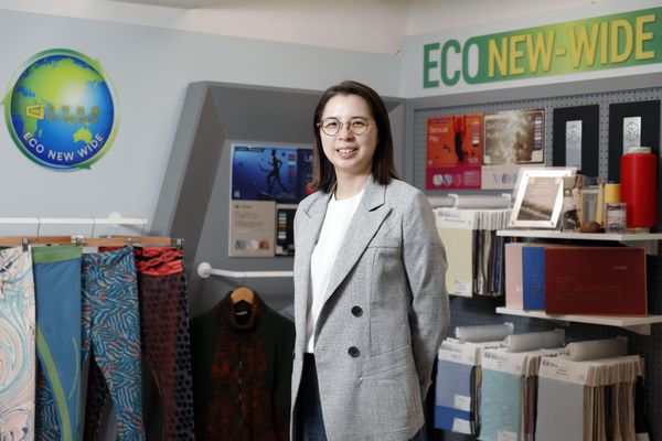  設立 AI 長、一年打造 80 支 AI 代理，50 年傳產旭榮如何轉型？