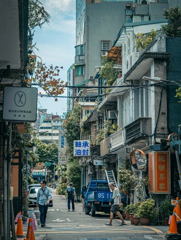 每條路上