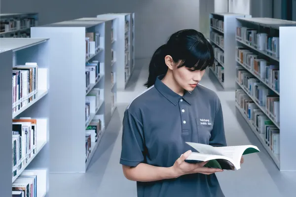 臺中綠美圖制服