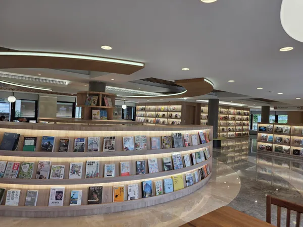 #2 三星三摺機Galaxy Z TriFold評測照片