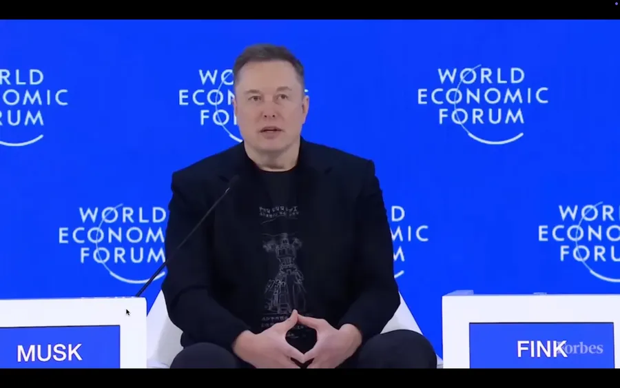 黃仁勳、馬斯克達沃斯論劍！一次整理AI六大首腦觀點：哪些趨勢必然發生？哪些錯不能犯？