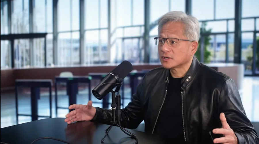 沒被AI取代，放射科醫師為何更搶手？黃仁勳一場訪談，看懂AI時代的真正機會