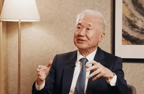 新光人壽董事長魏寶生在《經營現場》節目中，分享管理心法。